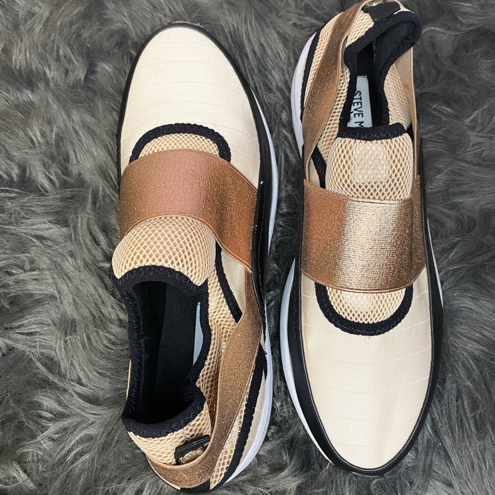 Steve Madden sneakers